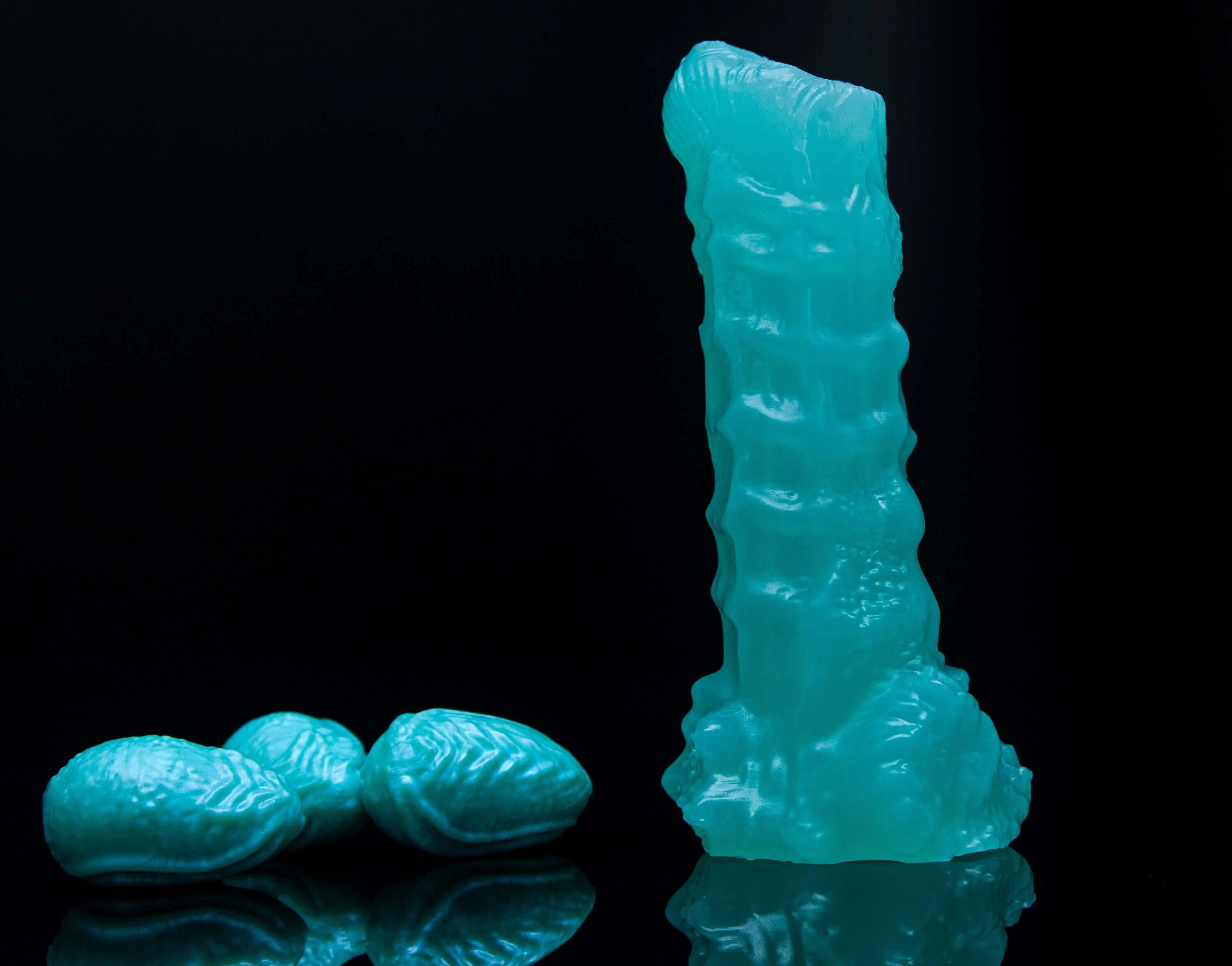 Aquarius the Zodiac Ovipositor with Kelpie Eggs: Jan 20 - Feb 18