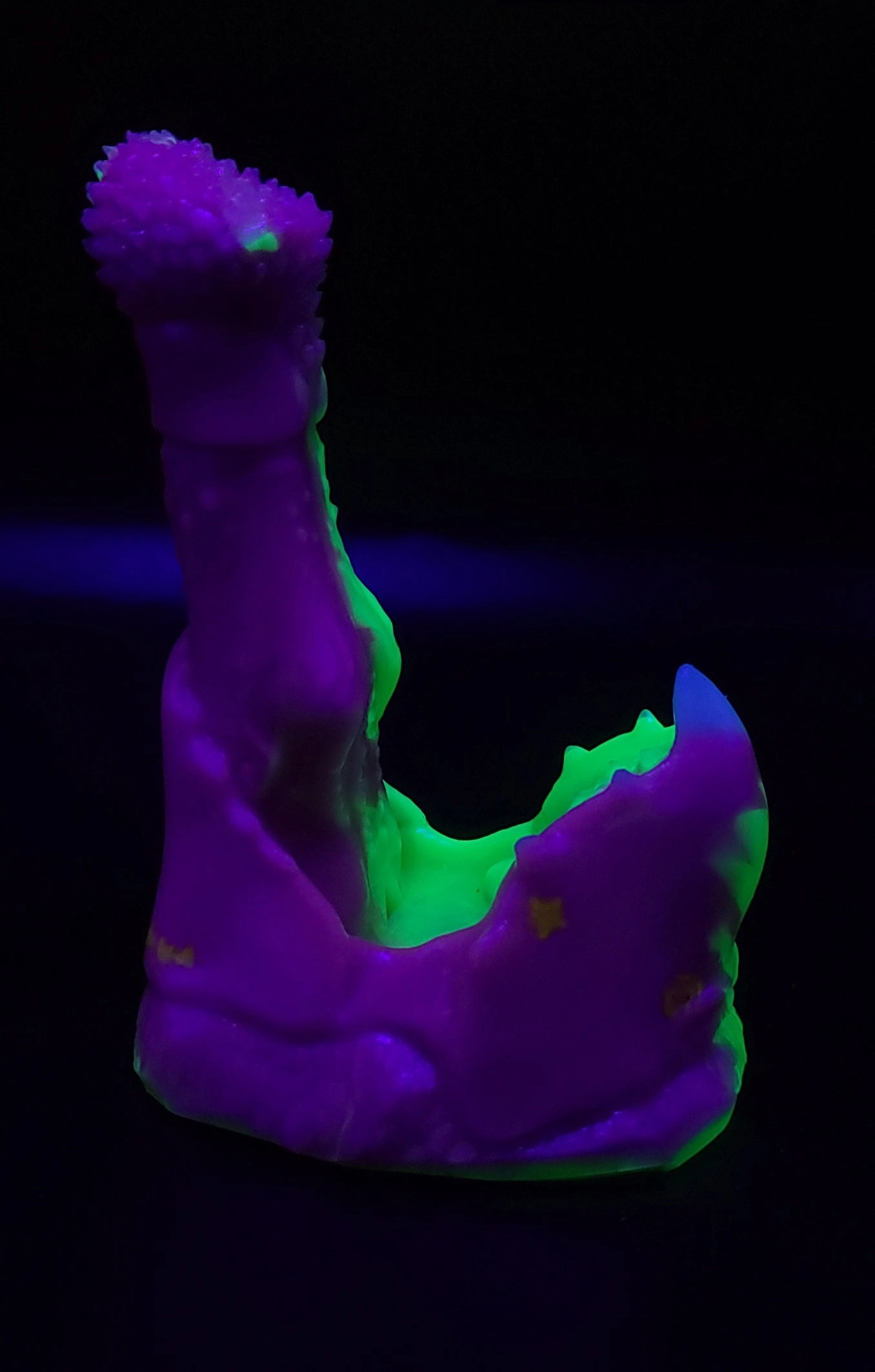 FLOP Lori - GITD/UV Soft silicone - LO-511