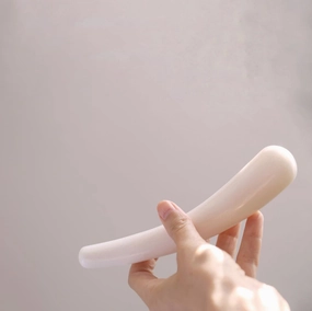 ONNA MOON CURVE- internal massage pleasure wand