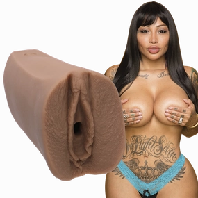 Signature Strokers - Girls of Social Media @brittanya187